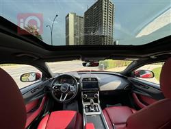 جاكوار XE